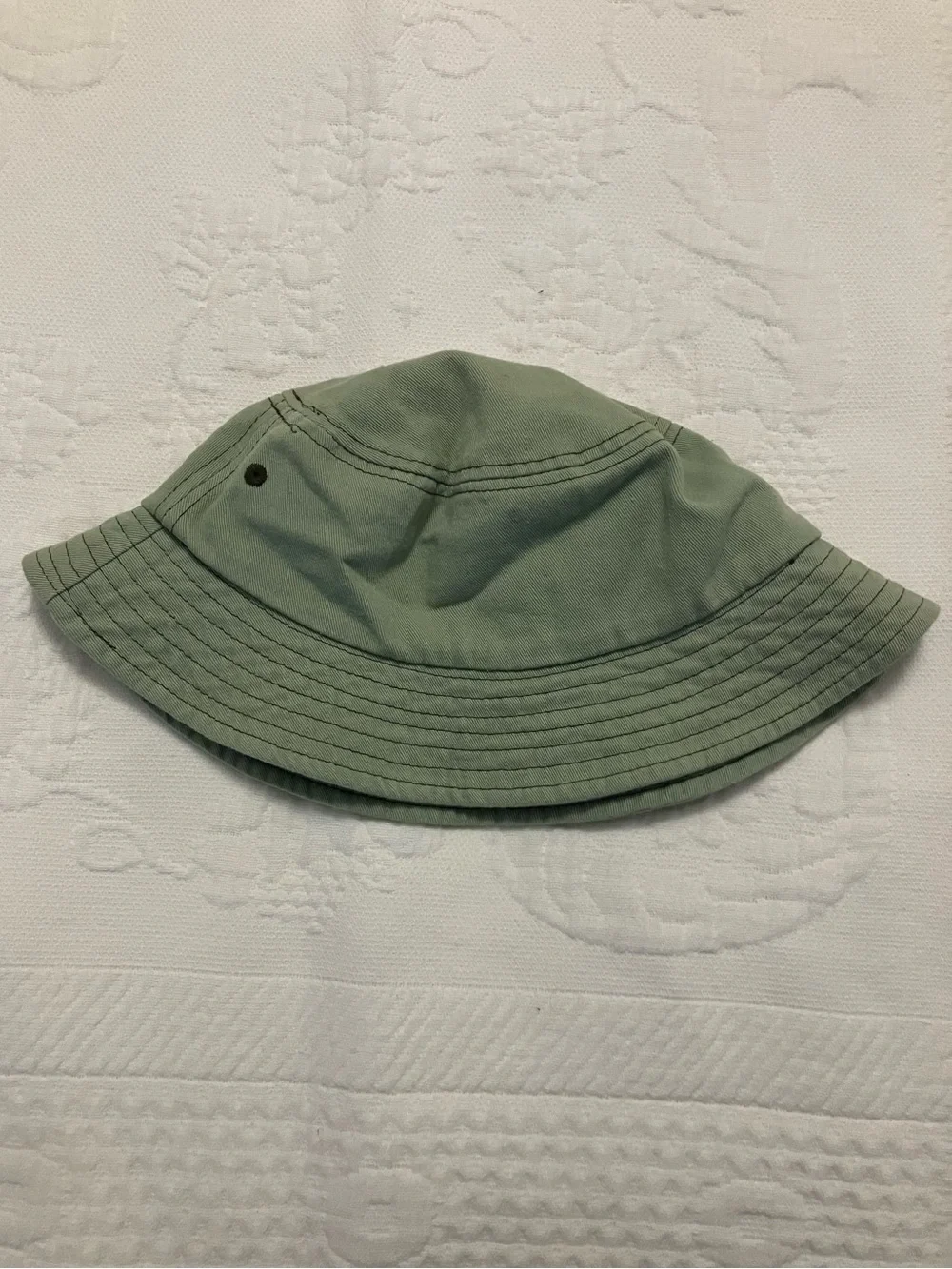 Urban Outfitters Green Cotton Bucket Hat Like New